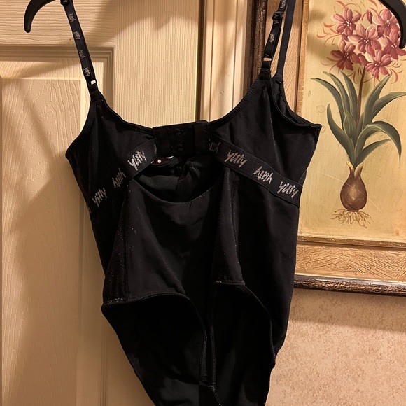 Shapewear - Picture 4 of 4